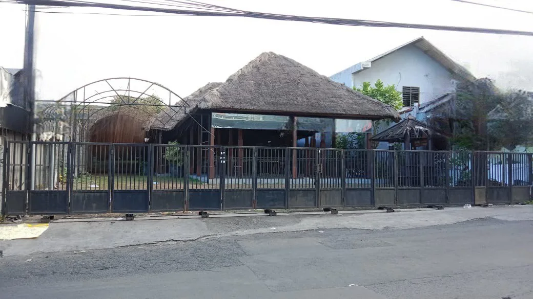 Dijual-Cepat-Aset-Lelang-Ex-Restoran-di-Jalan-Raya-Lontar-Surabaya-Lokasi-Strategis