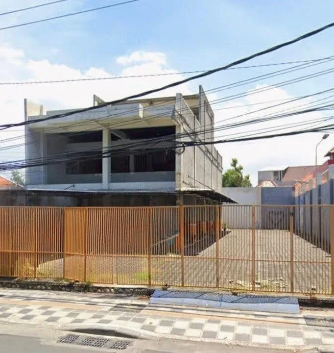 Disewakan Tempat Usaha Strategis Nol Jalan Kusuma Bangsa Surabaya Pusat - Image 1