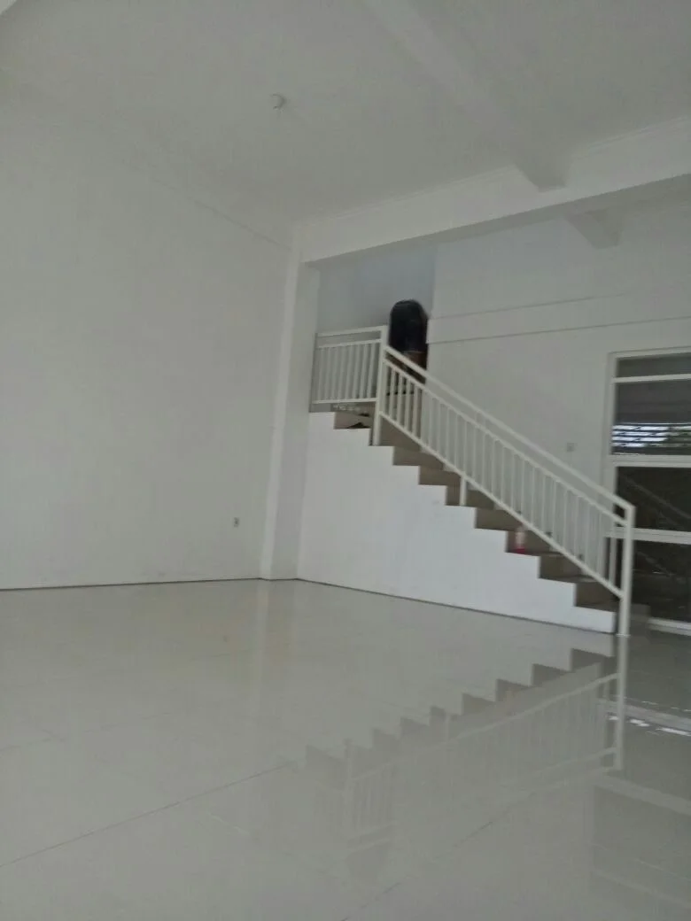 Dijual/Disewakan Ruko Komersial Siap Usaha di Jalan Raya Manukan Tengah Surabaya Barat - Thumbnail 2