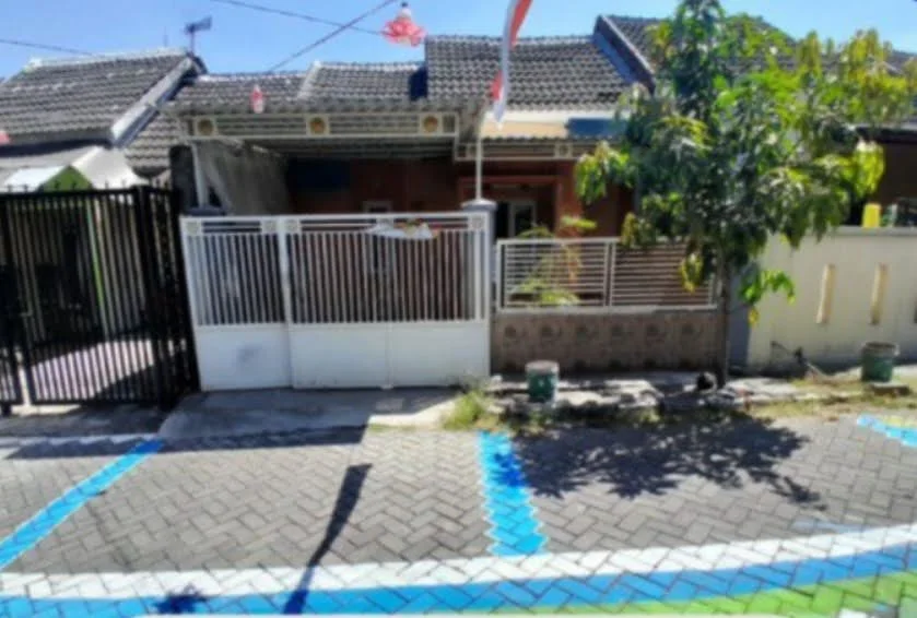 Jual Rumah Lelang Murah Lokasi Strategis Dekat Tol di Graha Tanjungan Asri Gresik - Thumbnail 2