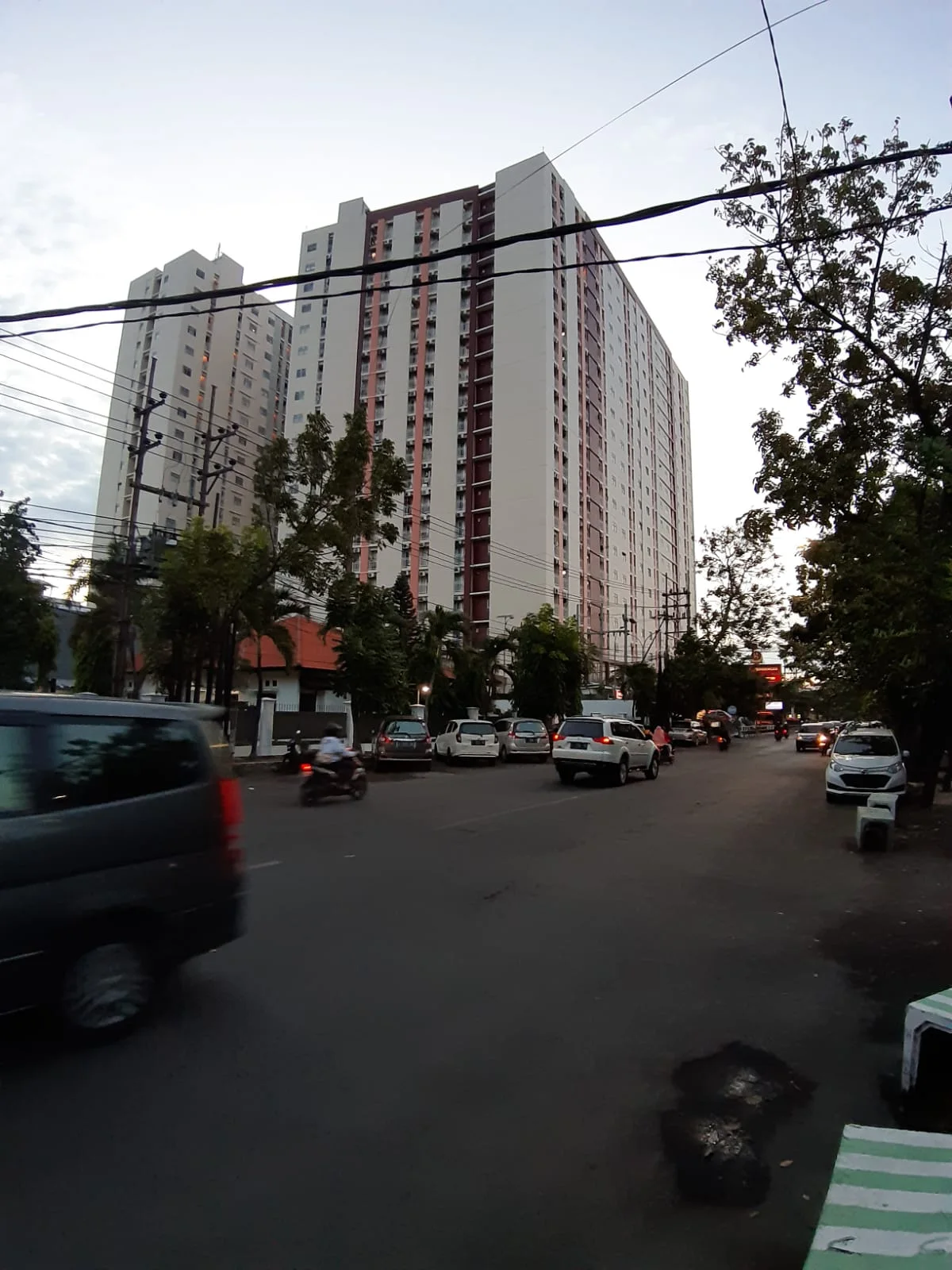 Jual Apartemen Studio Gunawangsa Manyar Lokasi Strategis Surabaya Timur - Thumbnail 3