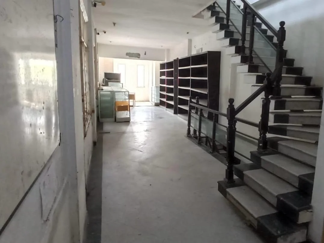Jual Ruko 3 Lantai Murah Lokasi Komersial Strategis Darmo Permai Utara Surabaya Barat - Thumbnail 2
