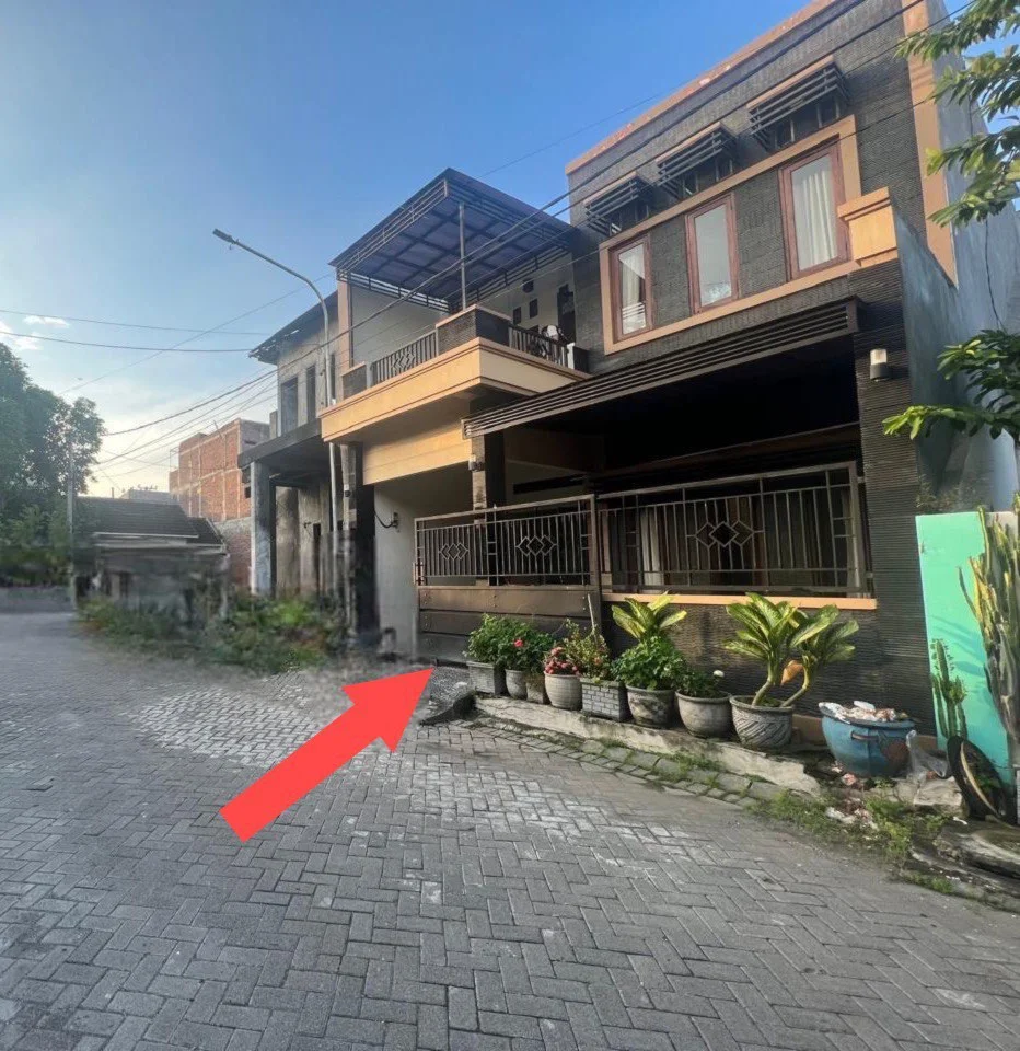 tampak-depan-rumah-lelang-klakah-rejo-surabaya