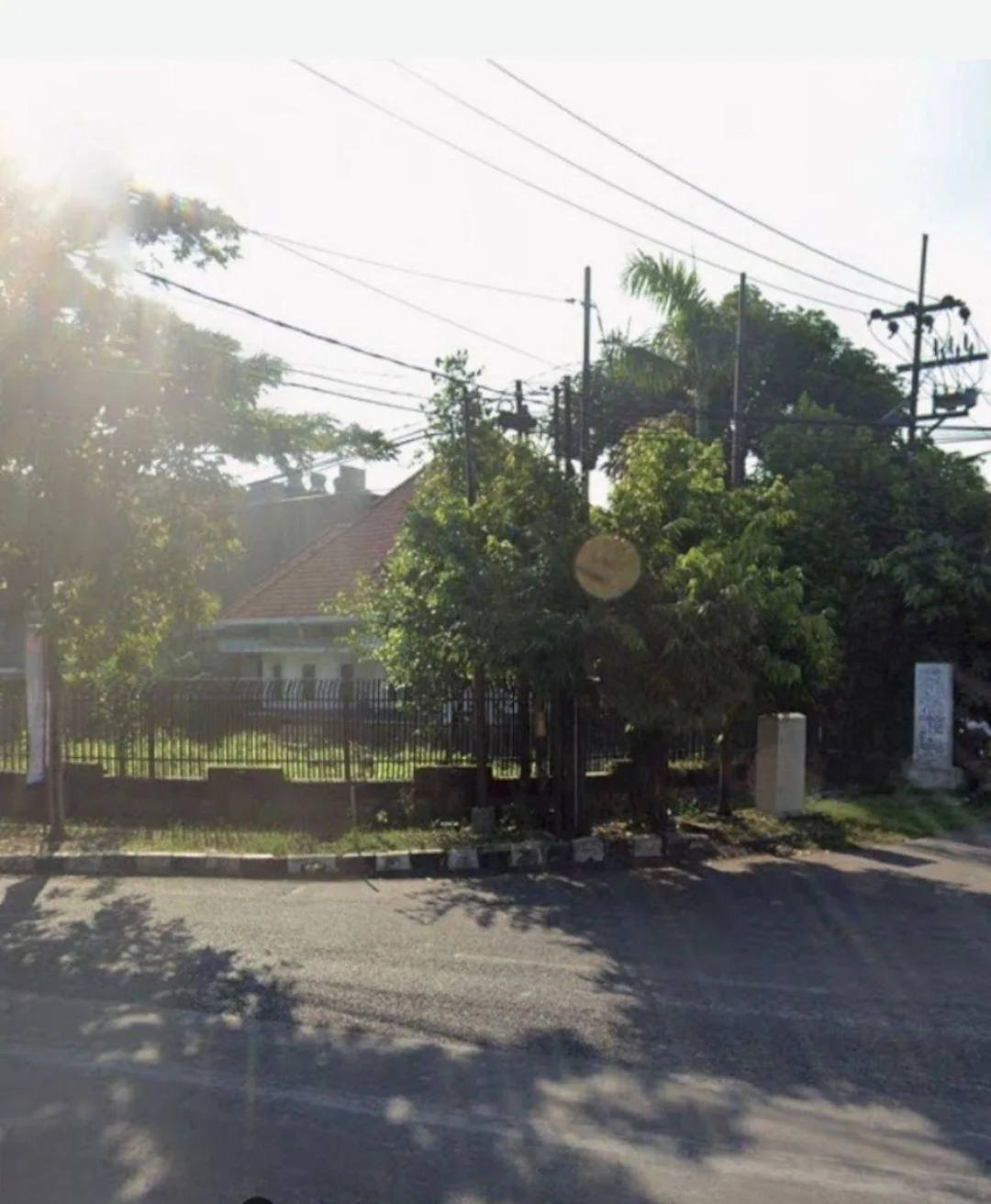 Disewakan-Tempat-Usaha-Lokasi-Premium-Strategis-Indragiri-Surabaya-Barat