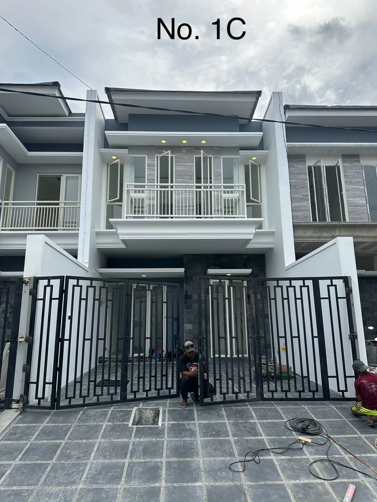 rumah-jemursari-1C