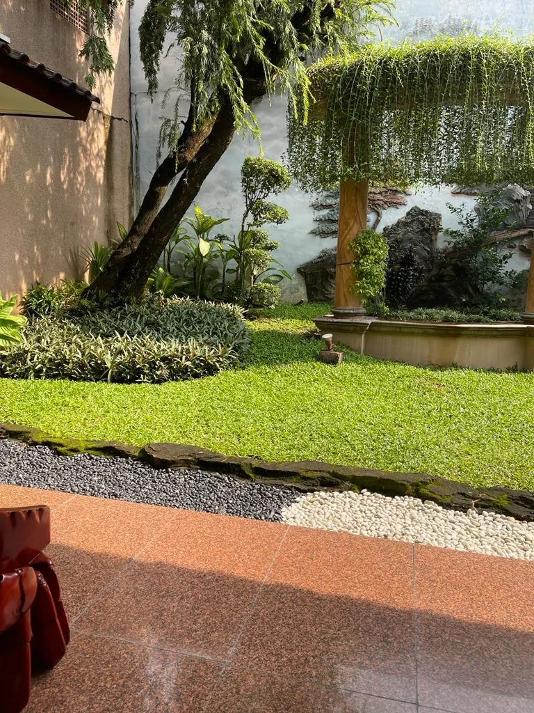 Dijual Rumah Mewah Luas di Kawasan Elit Regency Site Surabaya Barat - Thumbnail 3