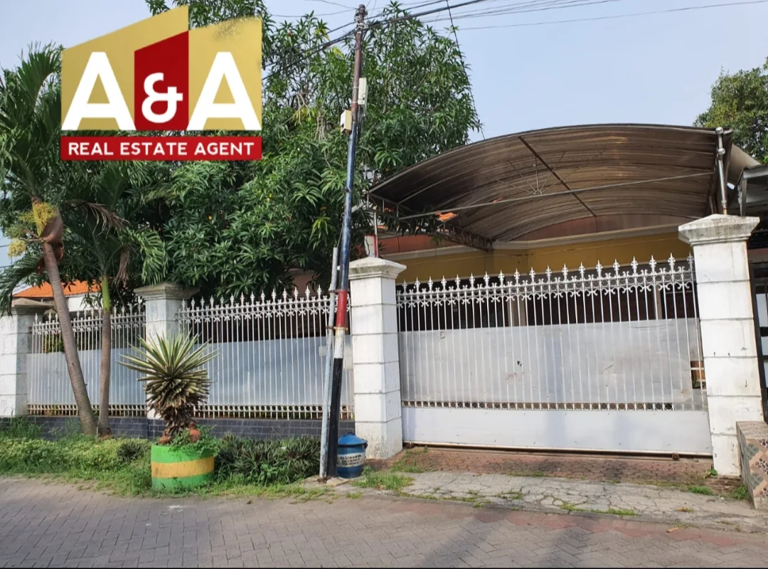 Di-Jual-Rumah-Lokasi-Strategis-Surabaya-Selatan
