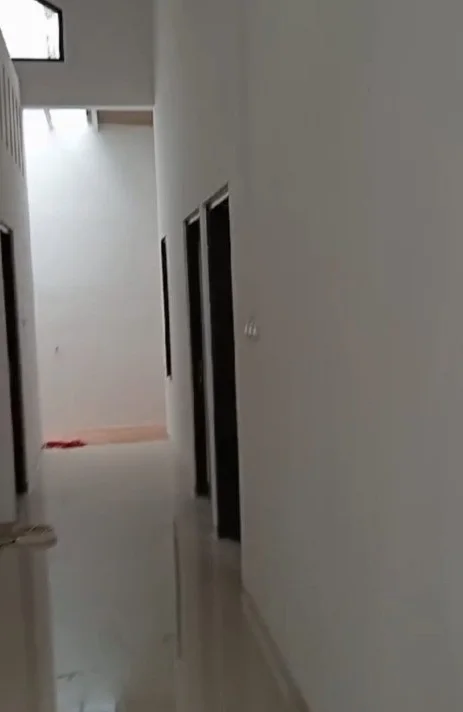 Dijual Rumah Murah Dan Minimalis di Wilayah Strategis Griya Benowo Indah Surabaya Barat - Thumbnail 4
