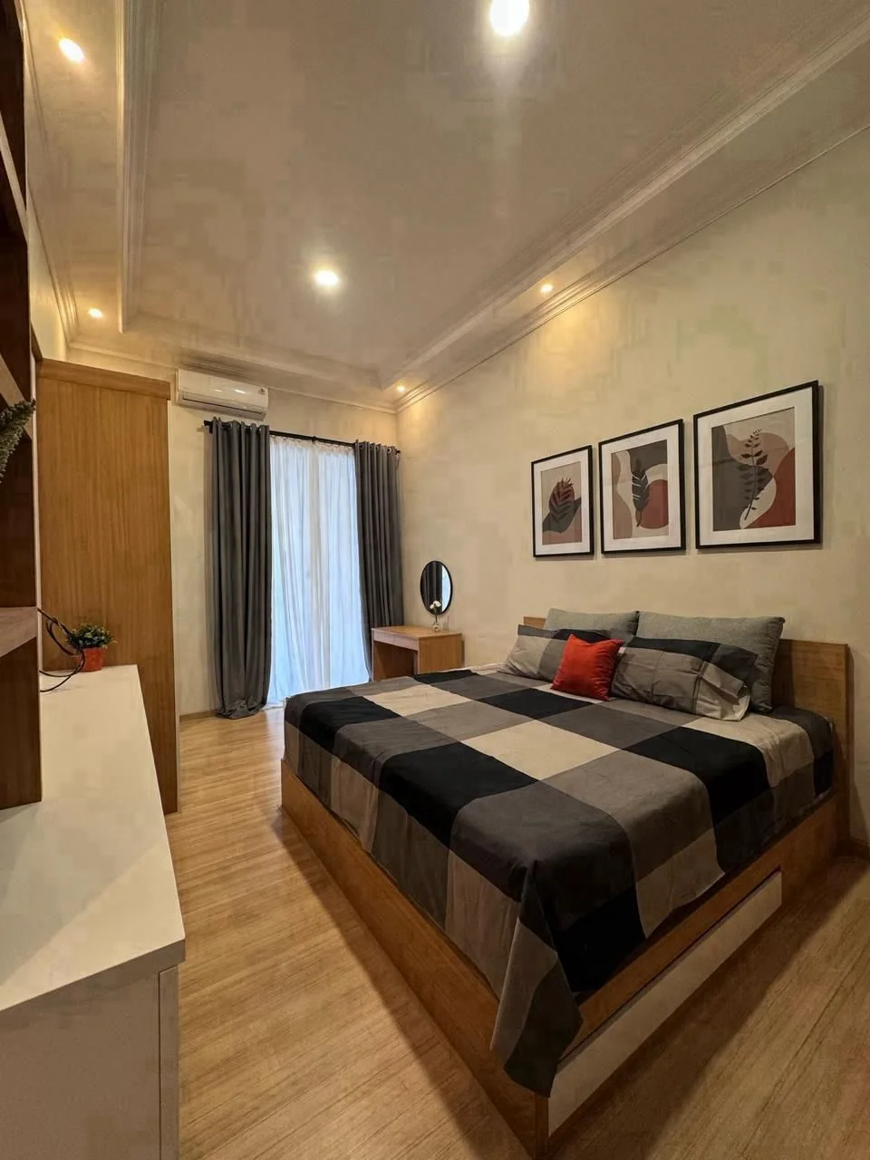 Dijual Rumah 1 Lantai Full Furnished Mewah di Griya Asri Pakuwon City Surabaya Timur - Thumbnail 3