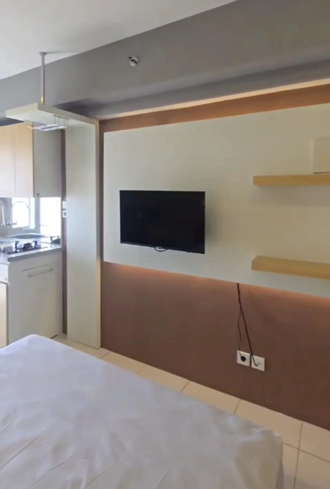 Dijual Apartemen Studio Murah Baru Strategis di Educity Tower Stanford Surabaya Timur - Thumbnail 3