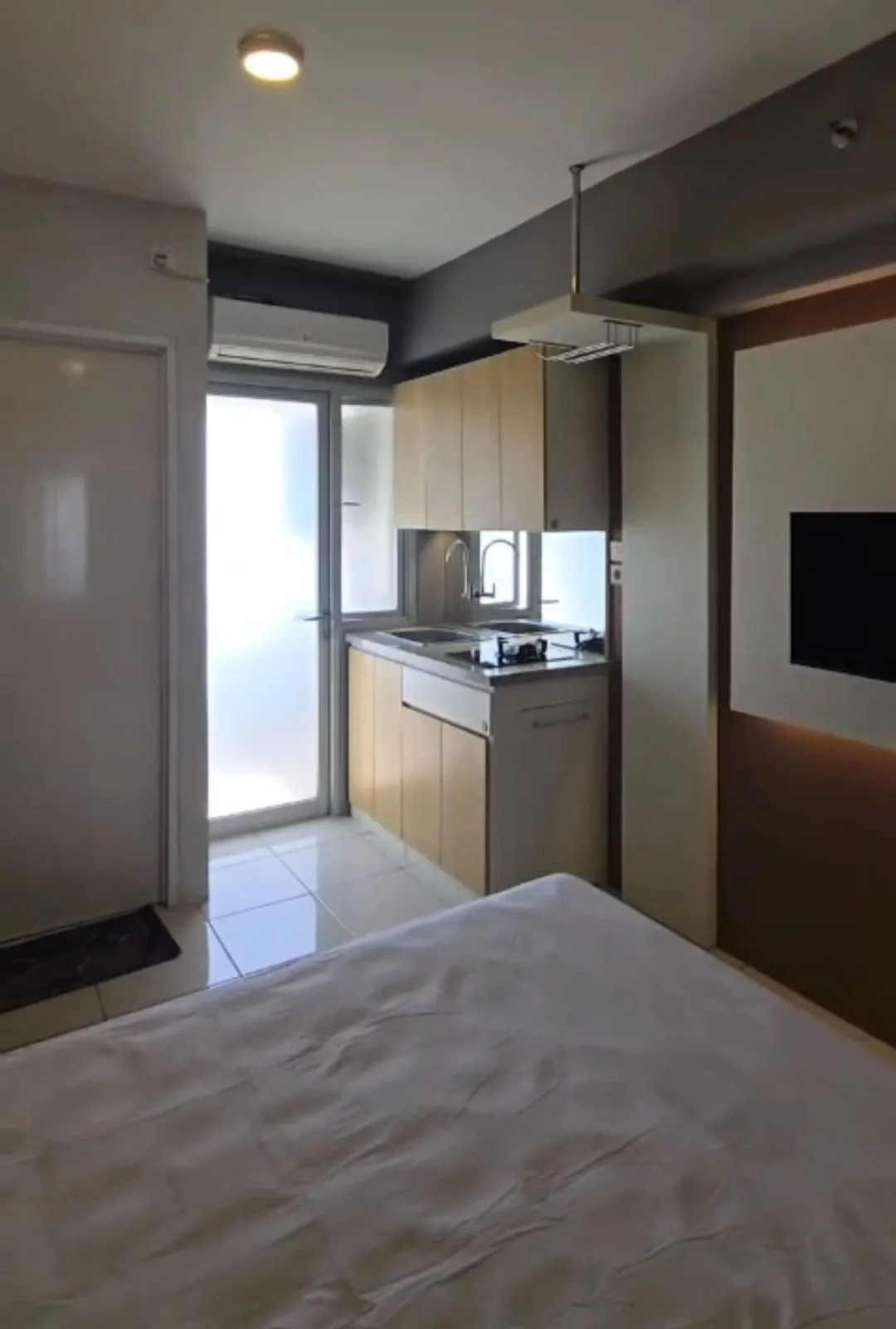 Dijual Apartemen Studio Lokasi Strategis di Educity Tower Stanford Surabaya Timur - Thumbnail 4