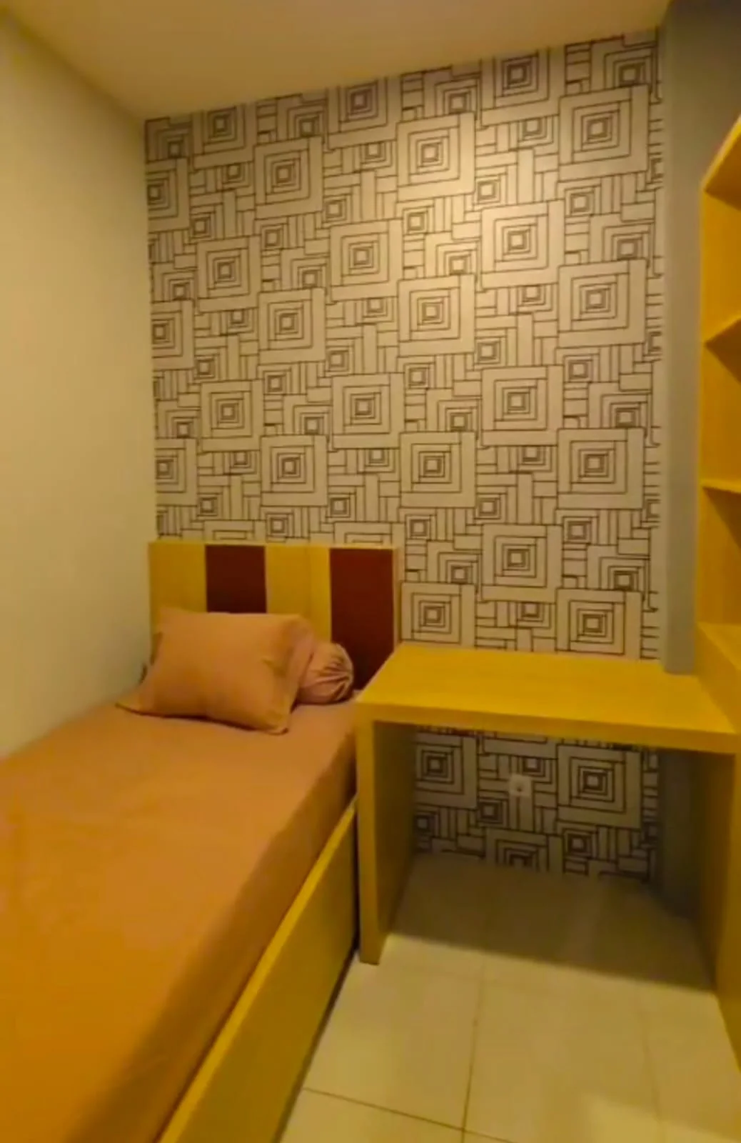Dijual Apartemen 2 BR Baru Furnish Murah di Gunawangsa Manyar Surabaya Timur - Thumbnail 2