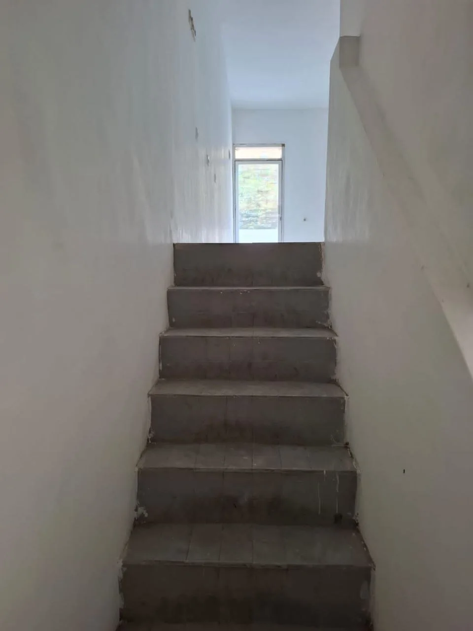 Dijual Ruko Strategis di Jalan Raya Kali Rungkut Surabaya Timur - Thumbnail 3