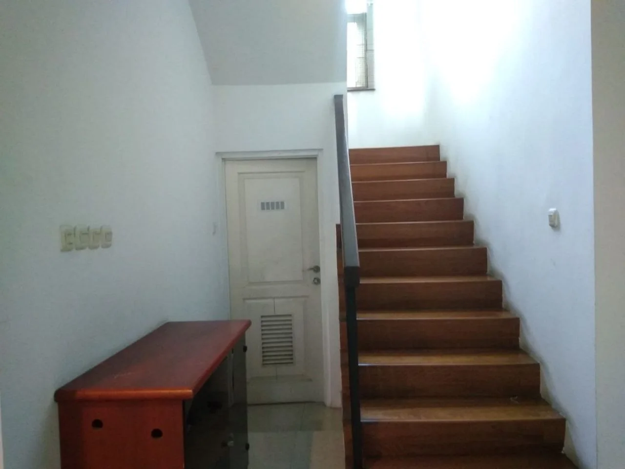 Dijual Rumah 2 Lantai Luas Nyaman di Kawasan Premium Citragrand Cibubur Central Garden Bekasi - Thumbnail 3