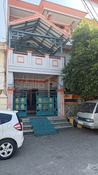 Dijual Rumah Usaha Kost Lokasi Strategis di Siwalankerto Surabaya Selatan - Image 1