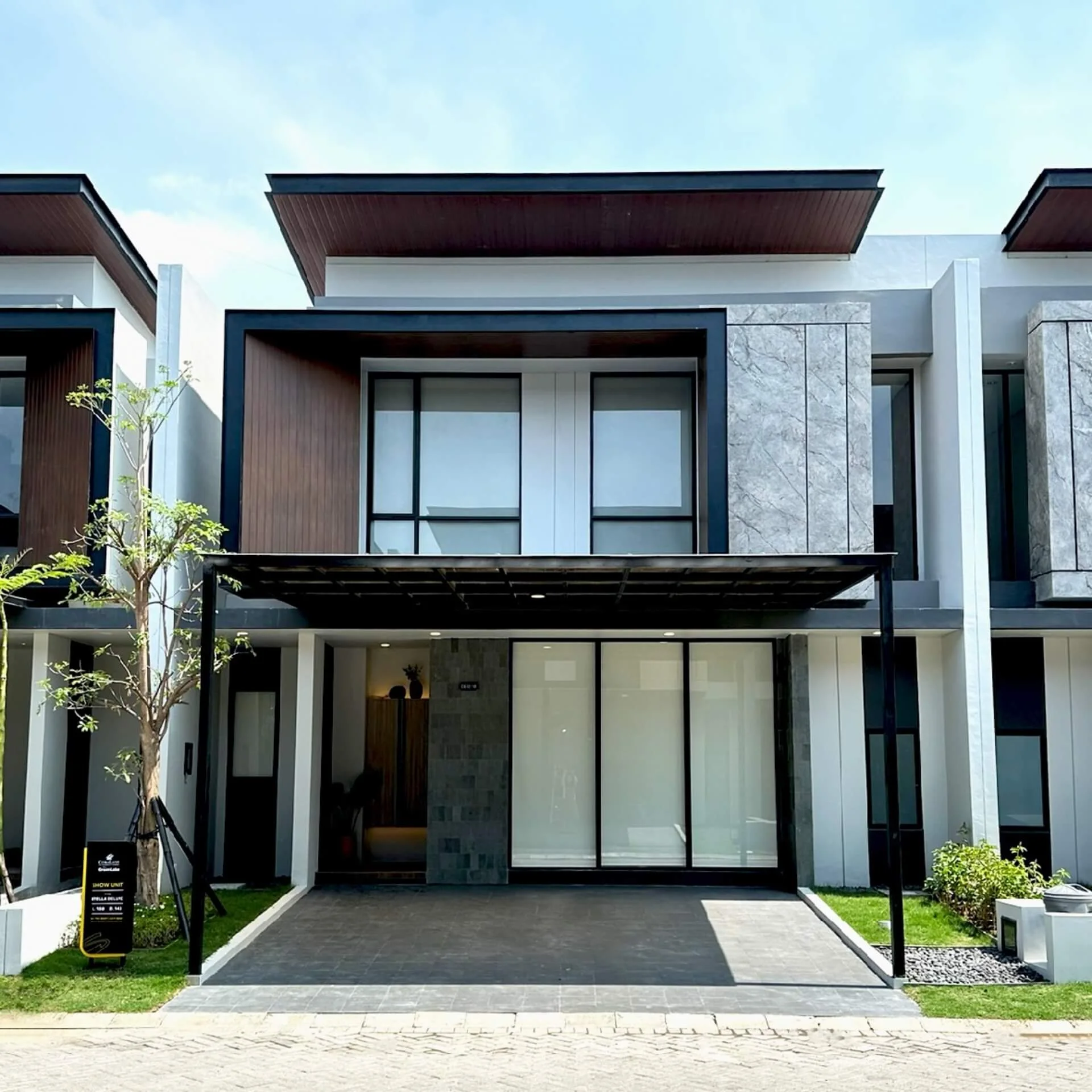 Dijual-Rumah-Baru-Premium-Citraland-The-Greenlake-Surabaya-Barat