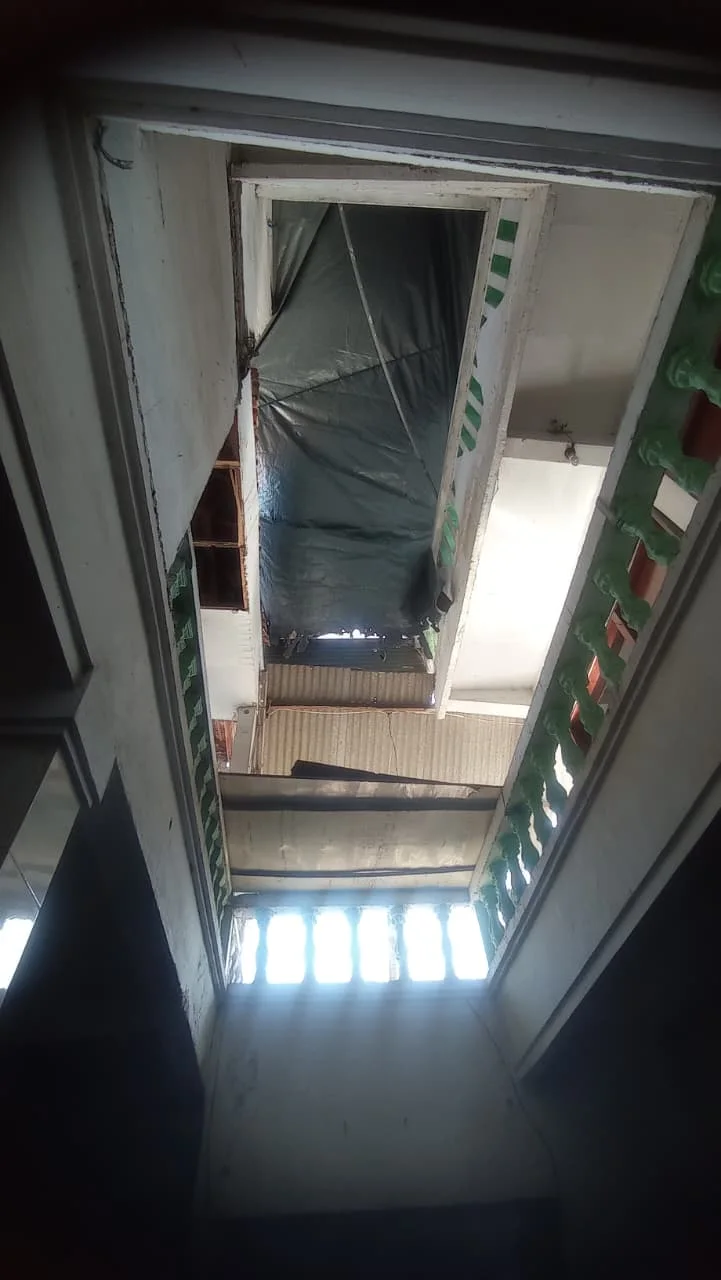 Dijual Rumah Murah 3 Lantai di Balongsari Tama Surabaya Barat - Thumbnail 4