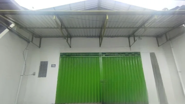 Disewakan Bangunan Strategis di Wisma Lidah Kulon Surabaya Barat - Image 1