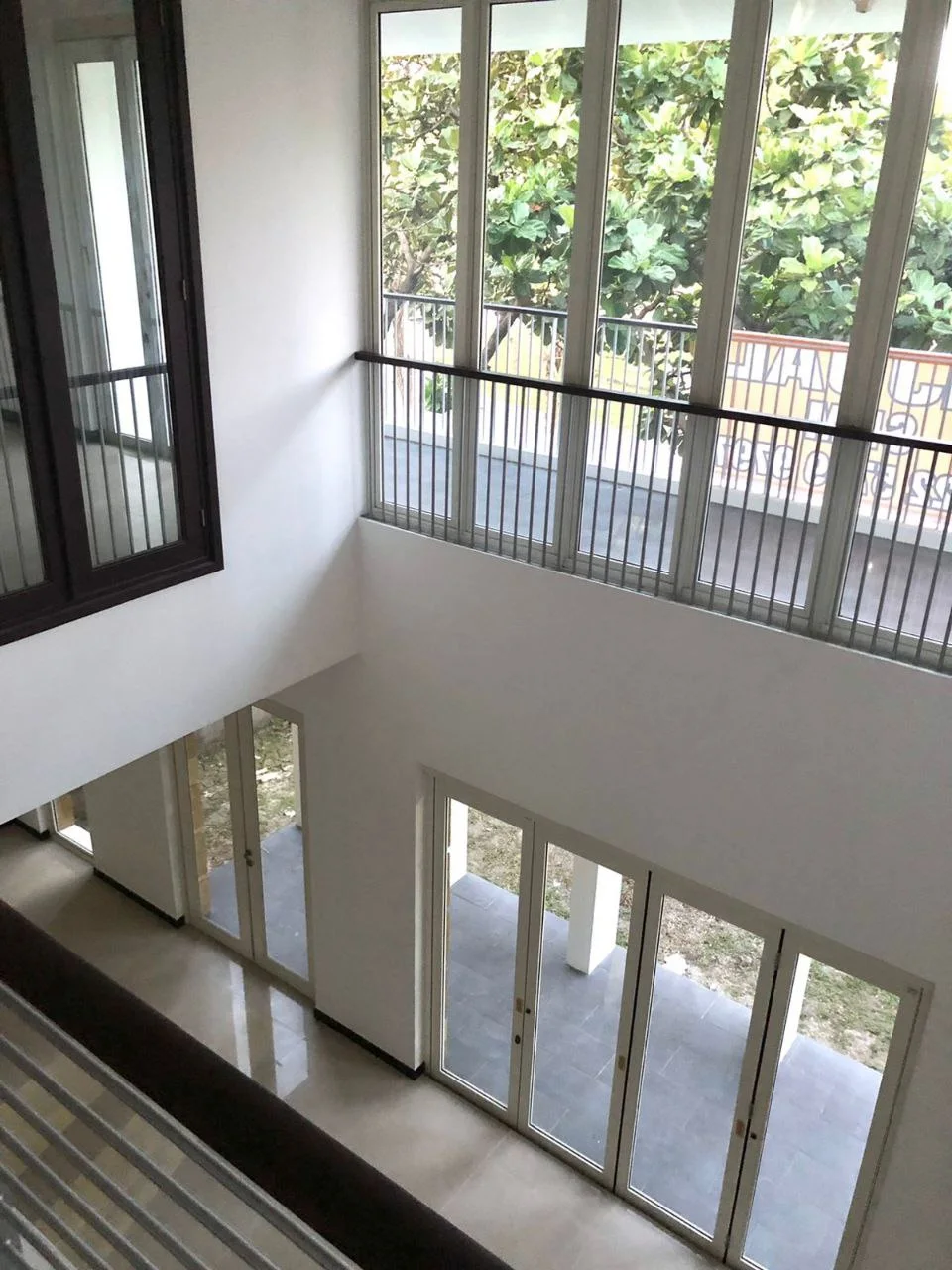 Dijual Rumah Primary di Diamond Hill Citraland Surabaya Barat - Thumbnail 3