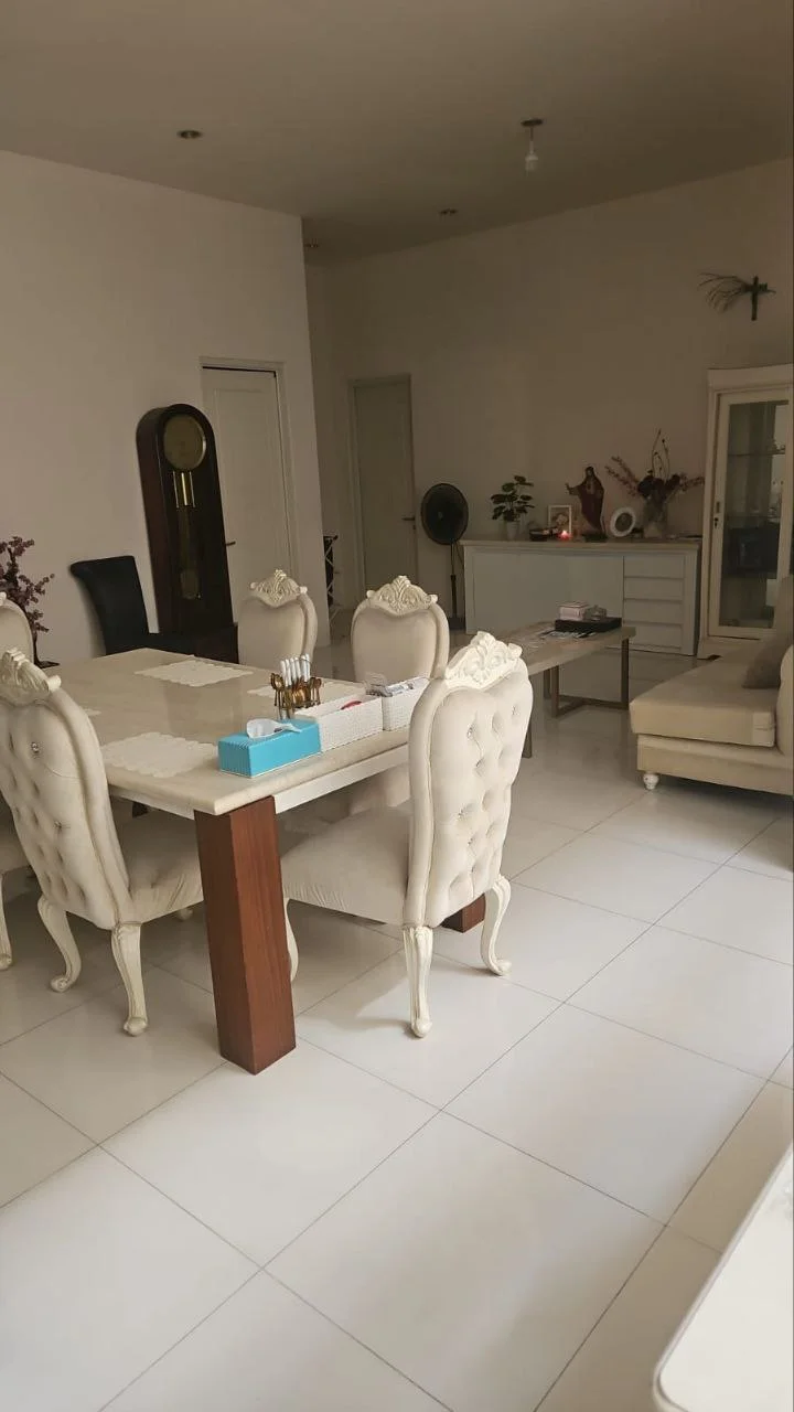 Dijual Rumah Lokasi Strategis Siap Huni Kendangsari Surabaya Selatan - Thumbnail 2