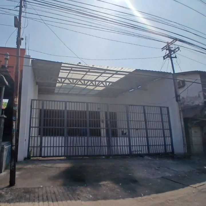 Dijual Rumah Lokasi Strategis di Tembok Dukuh Surabaya Pusat