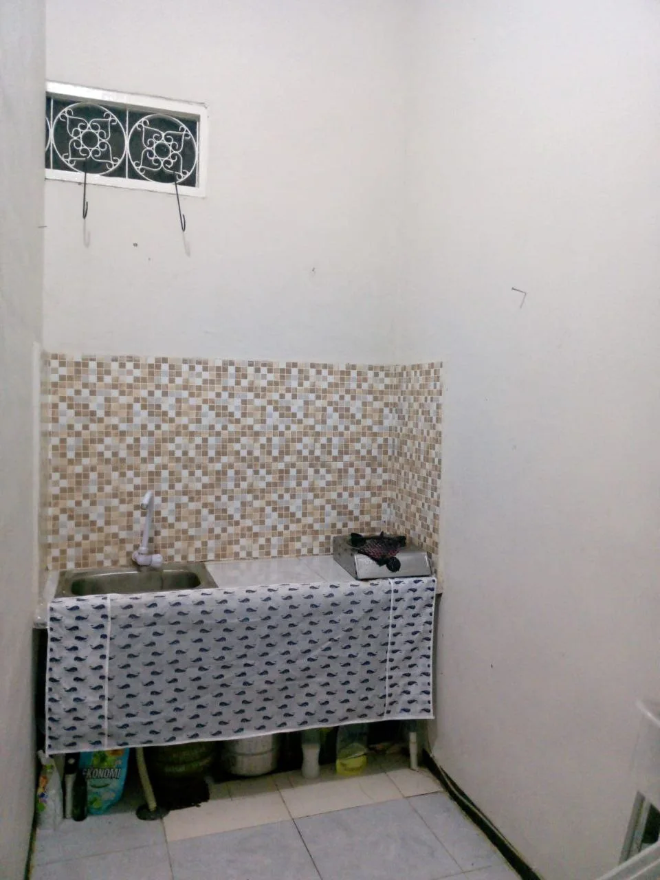 Dijual Rumah Lokasi Strategis di Kedung Tarukan Surabaya Timur - Thumbnail 2