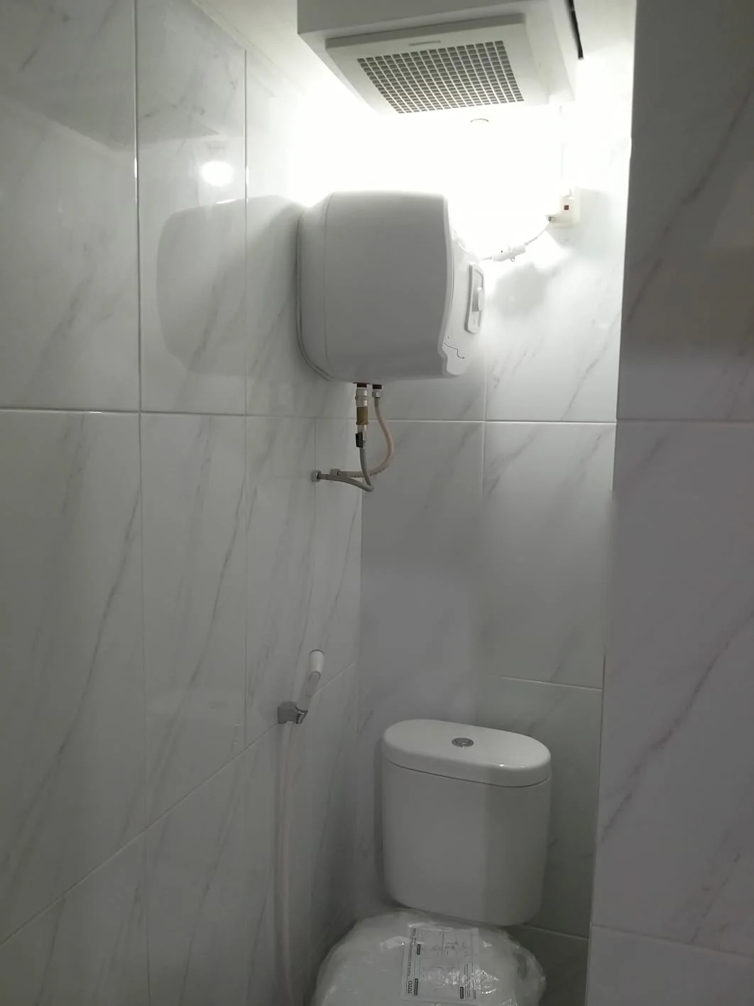 Dijual Unit Apartemen Eksklusif View City di Apartemen Puncak Permai Surabaya Barat - Thumbnail 2