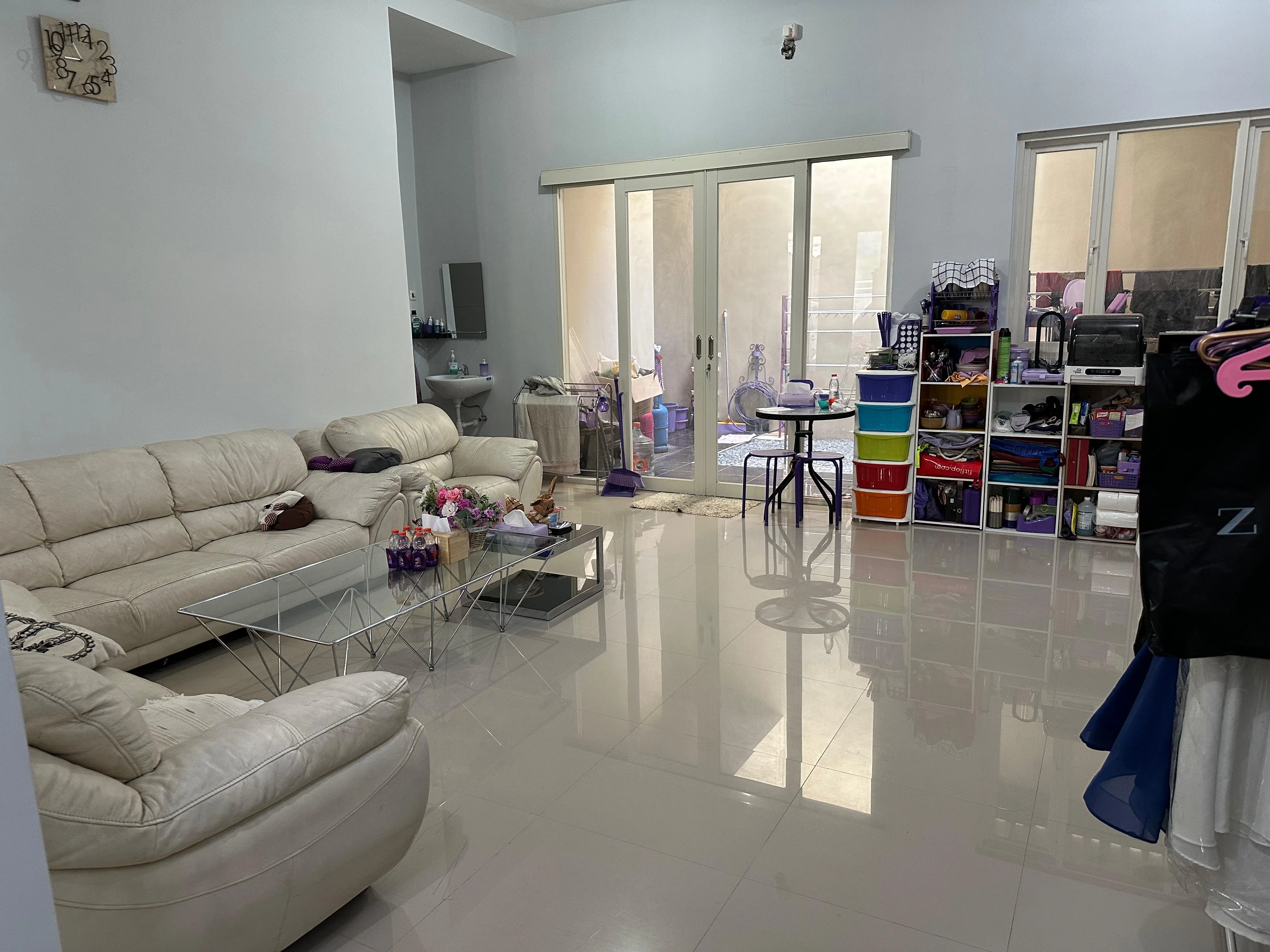 Dijual Rumah 2 Lt Siap Huni di Jalan Nginden Intan Timur, Surabaya Timur - Thumbnail 2