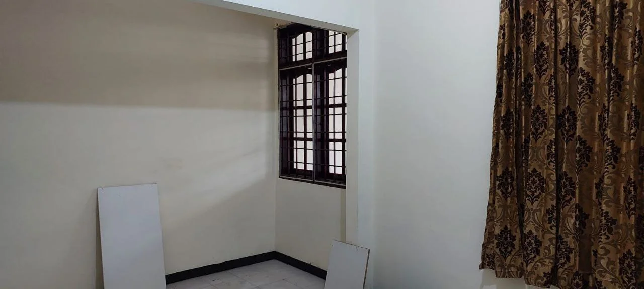 Dijual Rumah Terawat Murah di Darmo Indah Asri Surabaya Barat - Thumbnail 4