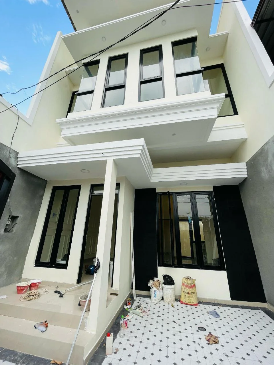 Dijual Rumah 2 Lantai Minimalis di Medayu Utara Surabaya Timur - Image 1