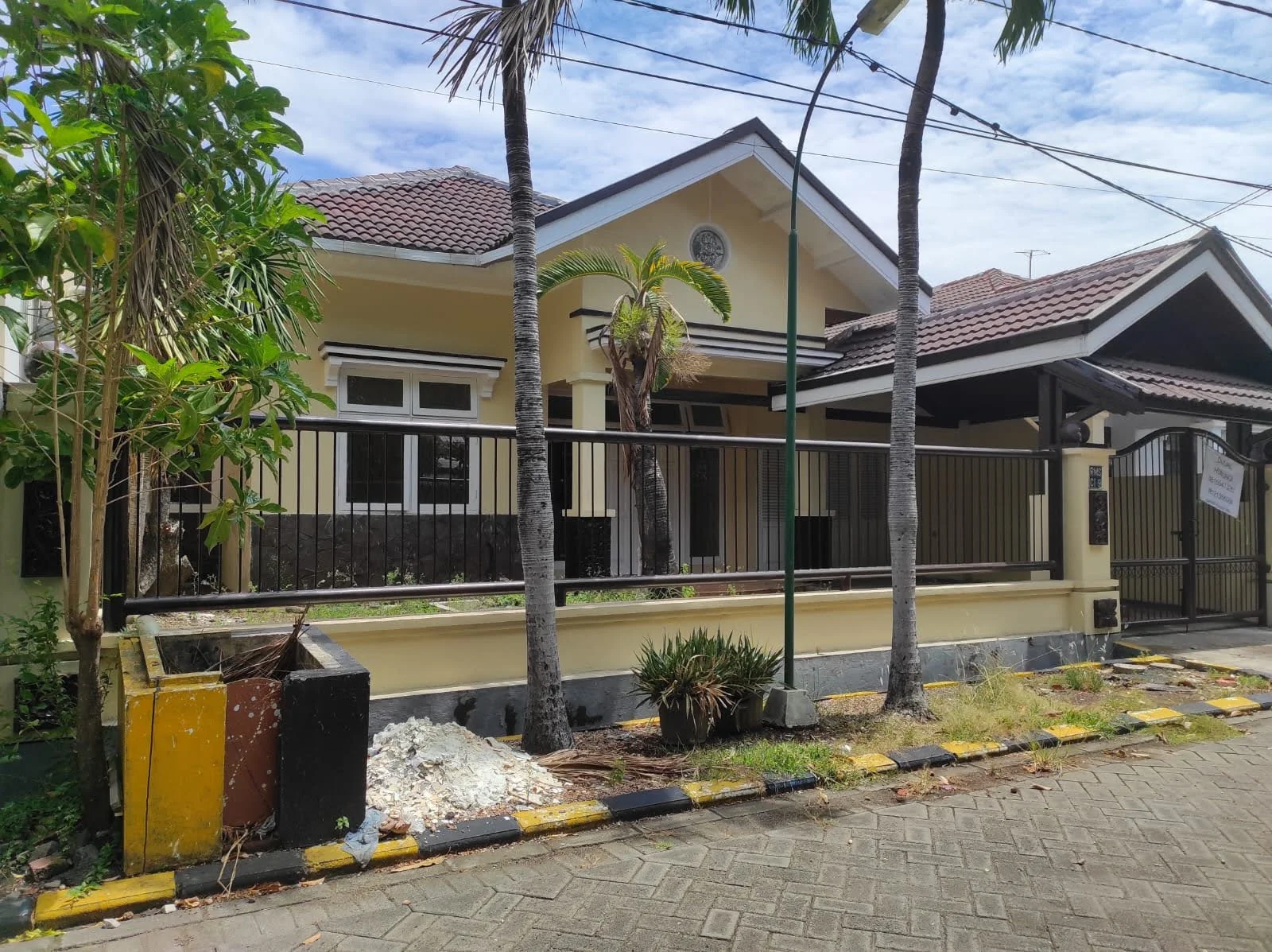 rumah-rungkut-mapan