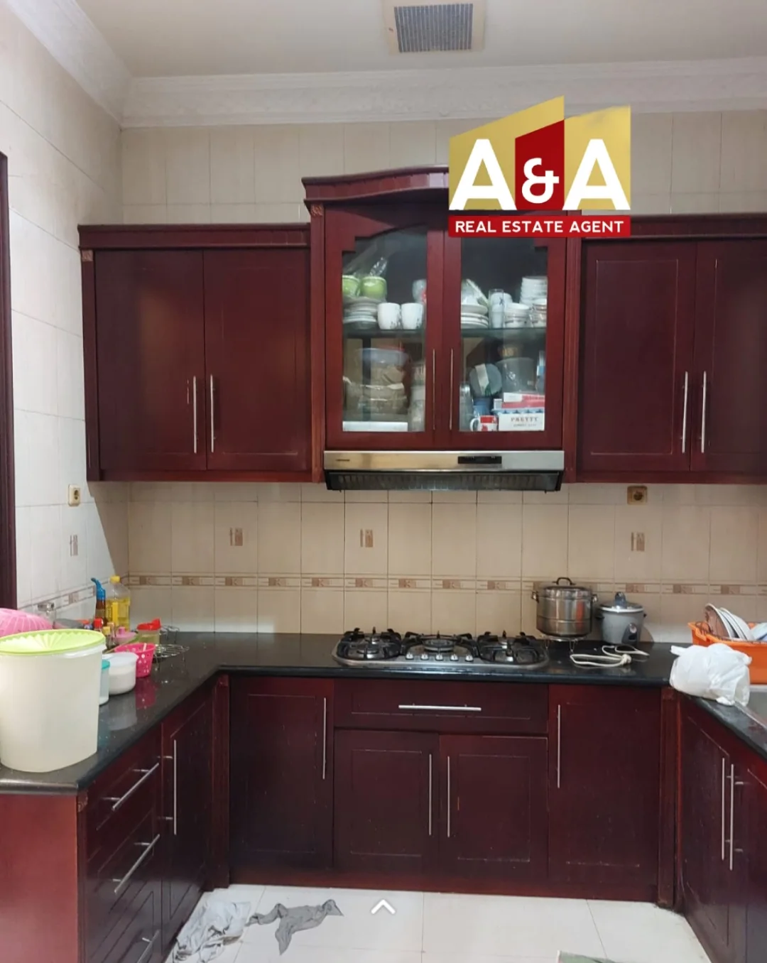 Dijual Rumah Mewah Furnish di Bubutan Surabaya Barat - Thumbnail 3