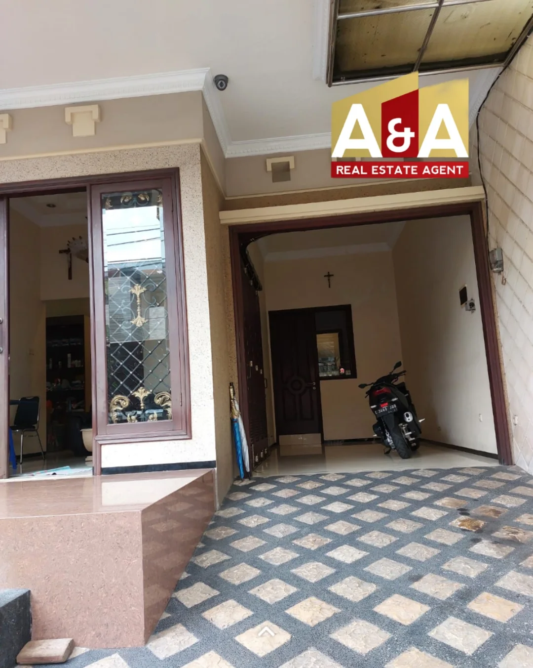 Dijual-Rumah-Mewah-Furnish-di-Bubutan-Surabaya-Barat