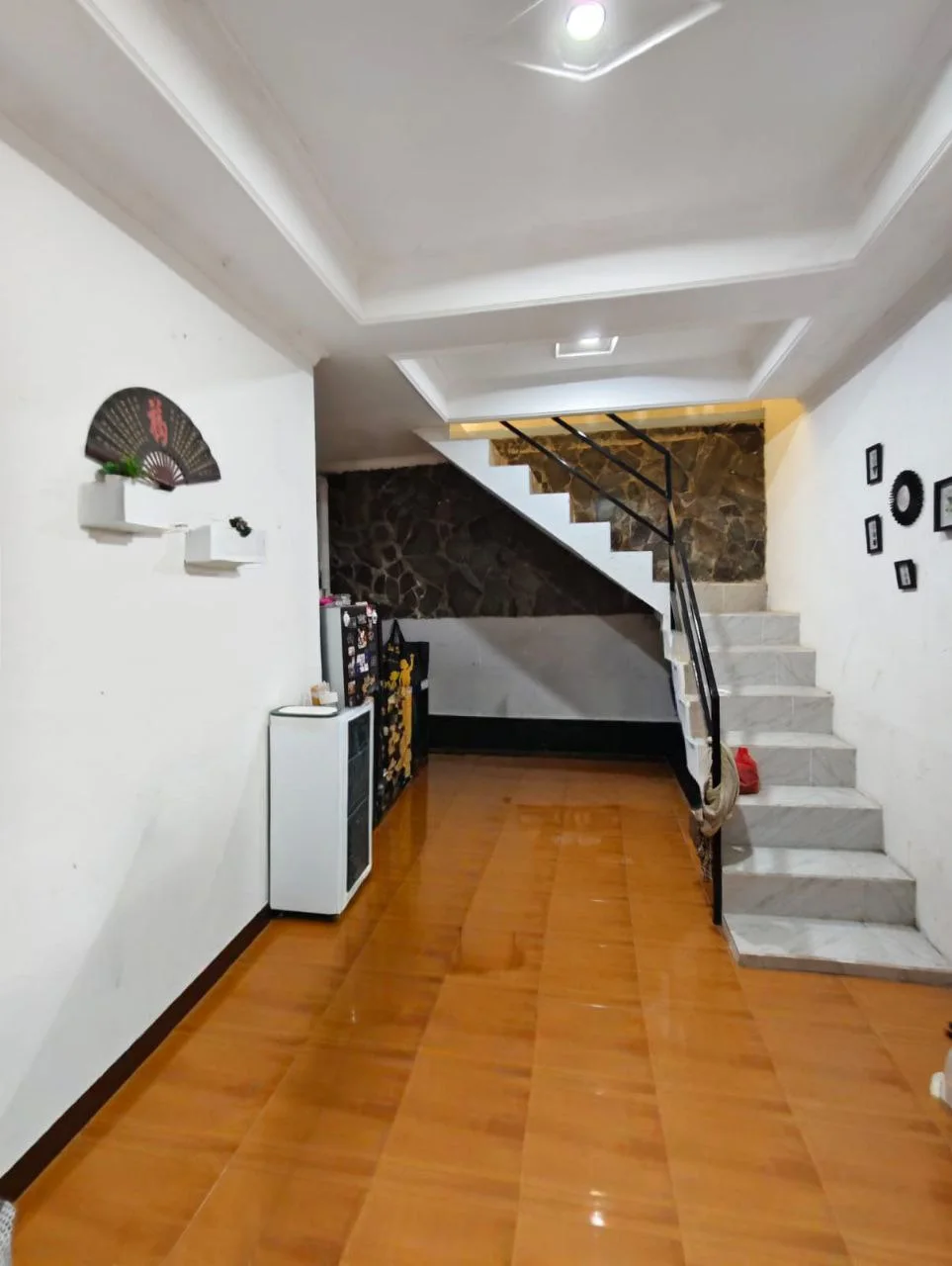 Dijual Rumah Minimalis Strategis di Grand Depok City Acacia Depok - Thumbnail 3