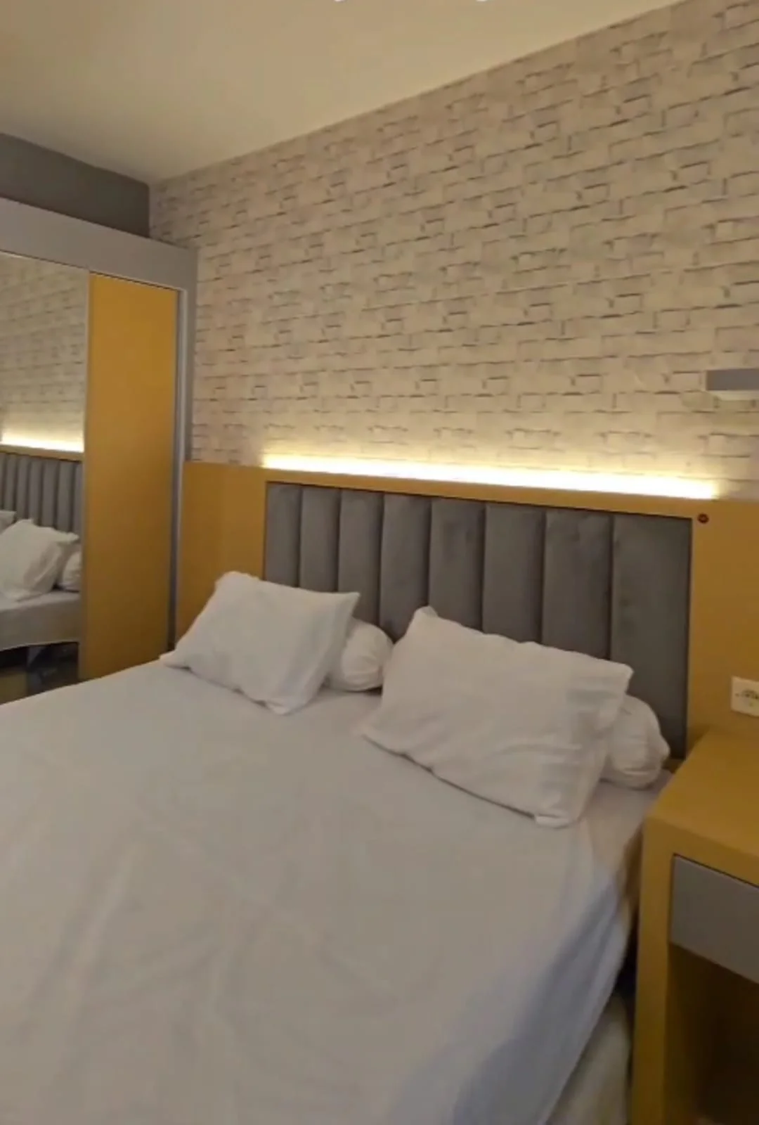 Dijual Unit Apartemen Full Furnish di Educity Tower Yale Surabaya Timur - Thumbnail 4