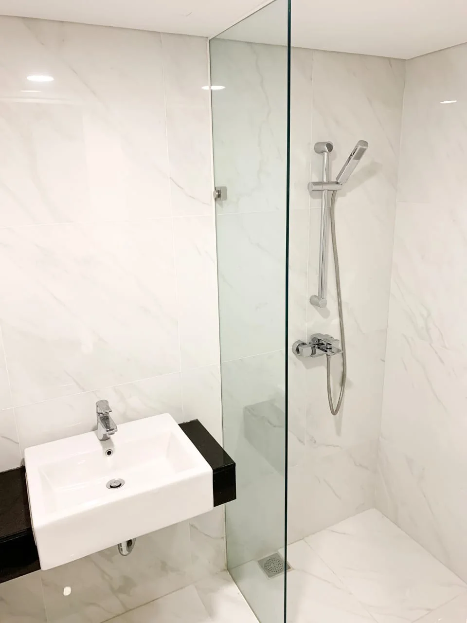 Dijual Unit Apartemen Furnish Eksklusif di Vertu Ciputra World Surabaya Barat - Thumbnail 3