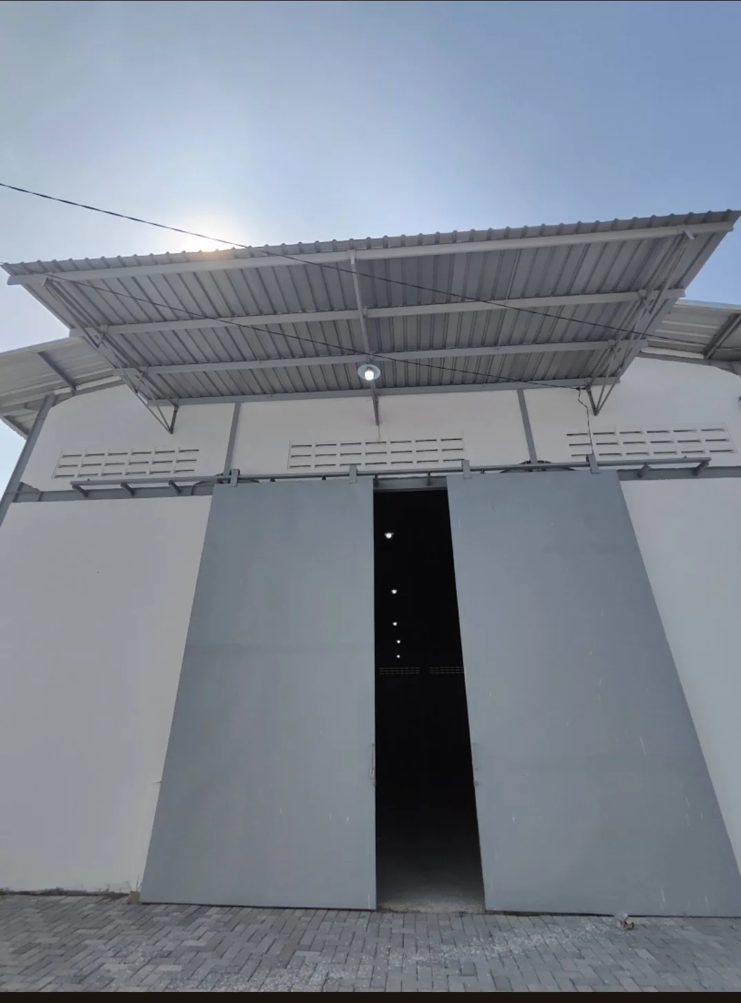 Disewakan Gudang Lokasi Strategis di Romokalisari, Surabaya Barat - Thumbnail 2