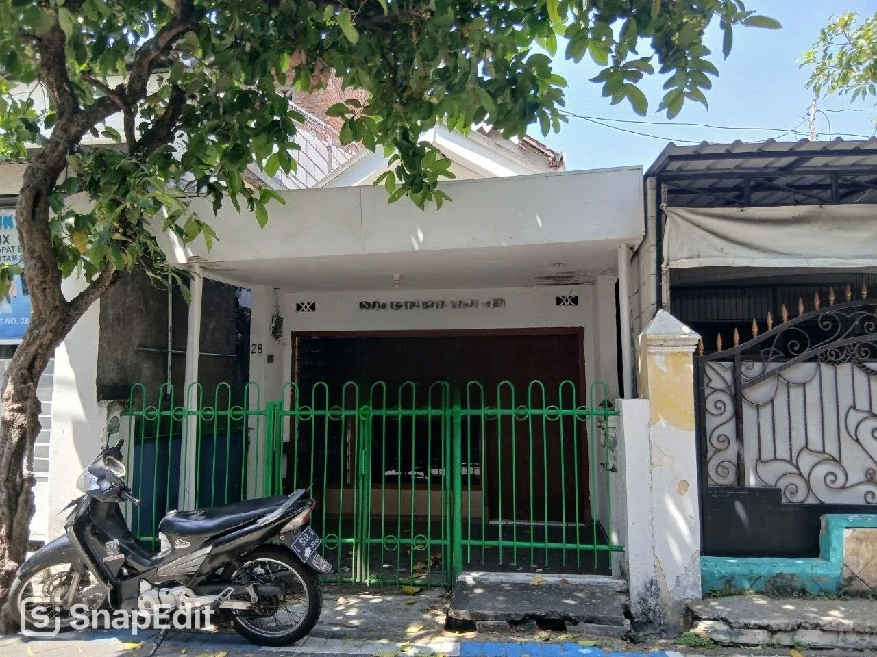 rumah-gubeng-kertajaya-2