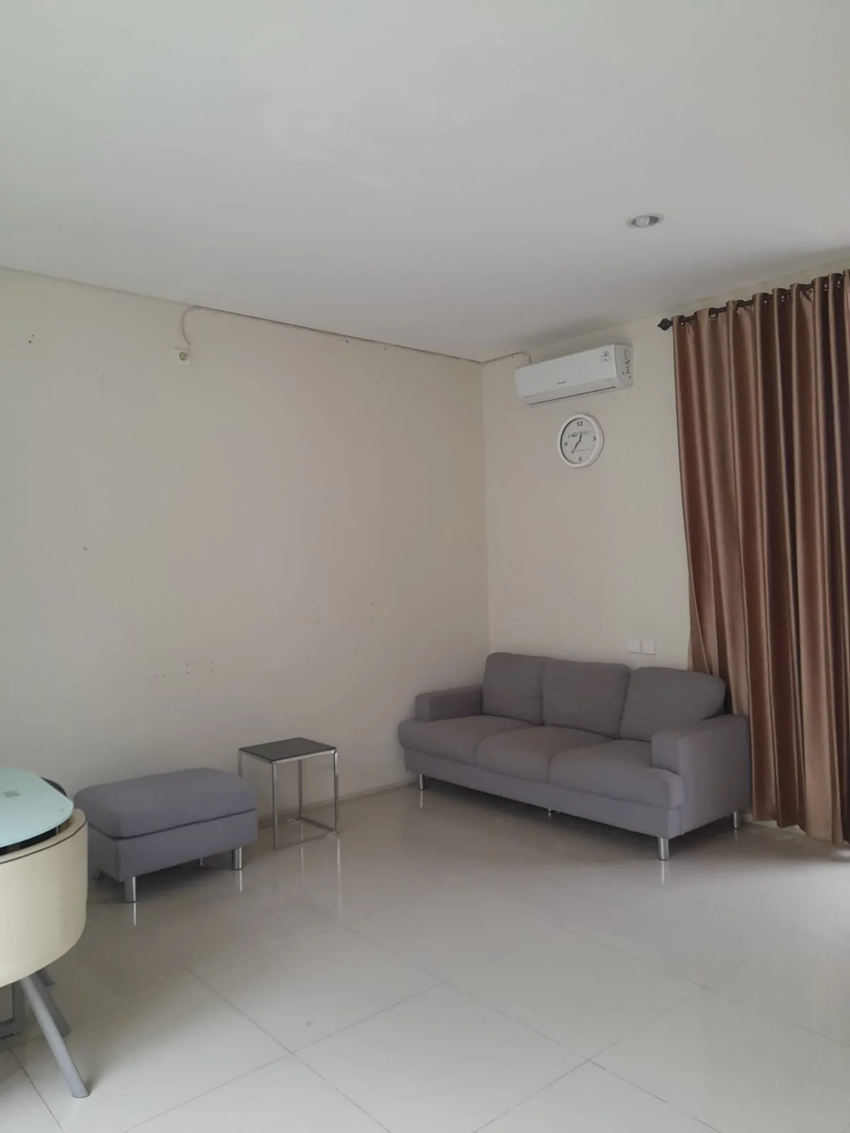 Disewakan Rumah Modern Siap Huni di Northwest Park, Citraland Utara (bbal) - Thumbnail 2