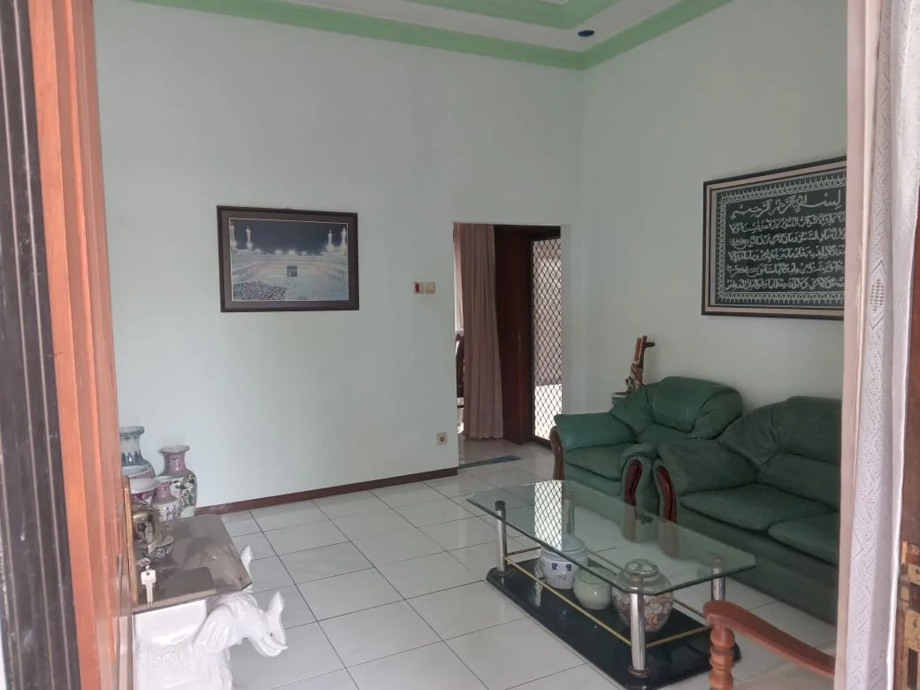 Dijual Rumah di Manyar Kartika Lokasi Strategis Surabaya Timur - Thumbnail 4