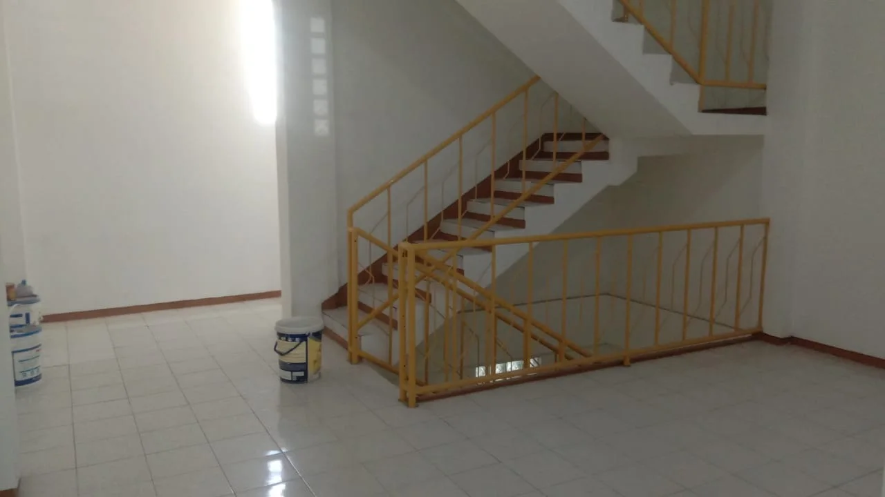 Dijual / Disewakan Ruko 3 Lantai di Kupang Jaya Surabaya Barat - Thumbnail 2