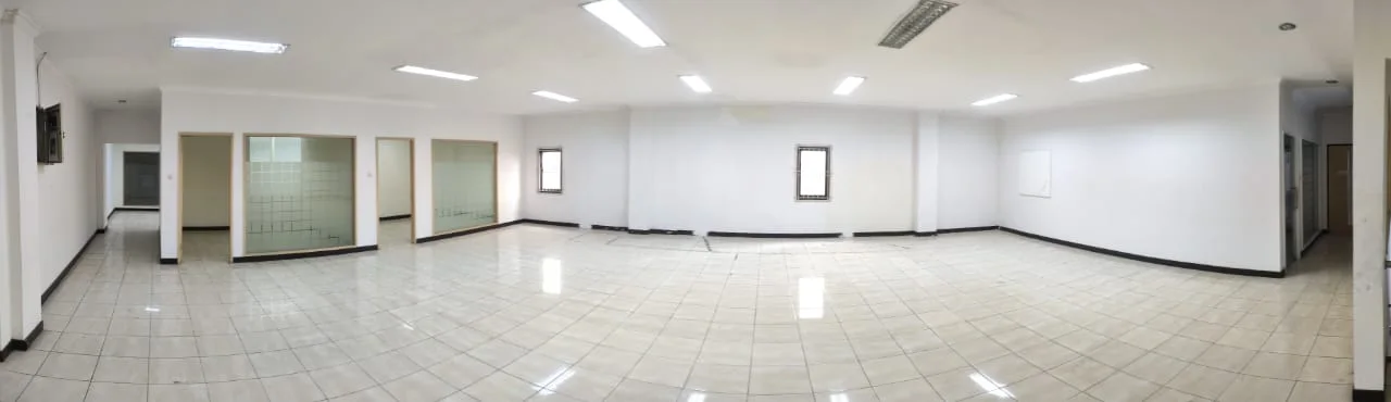 Disewakan Ruko Komersial 3 Lantai di Kedungdoro Surabaya Pusat - Thumbnail 4