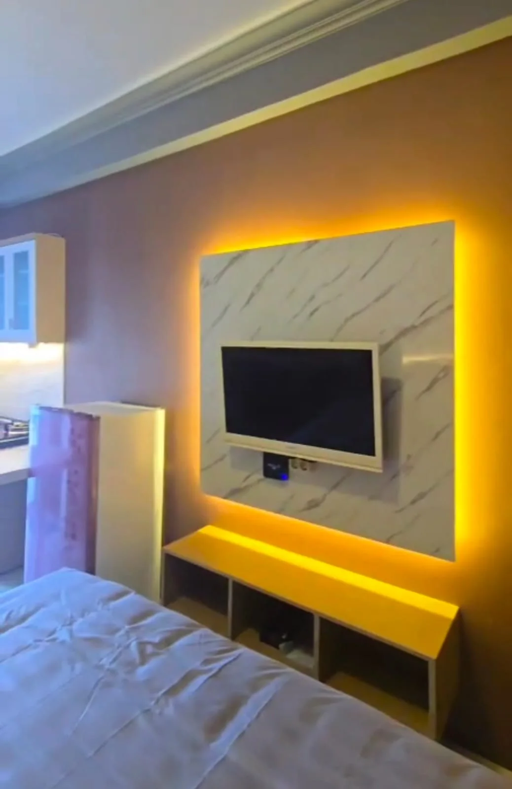 Jual Apartemen Baru Furnish di Gunawangsa Merr Surabaya Timur - Thumbnail 2
