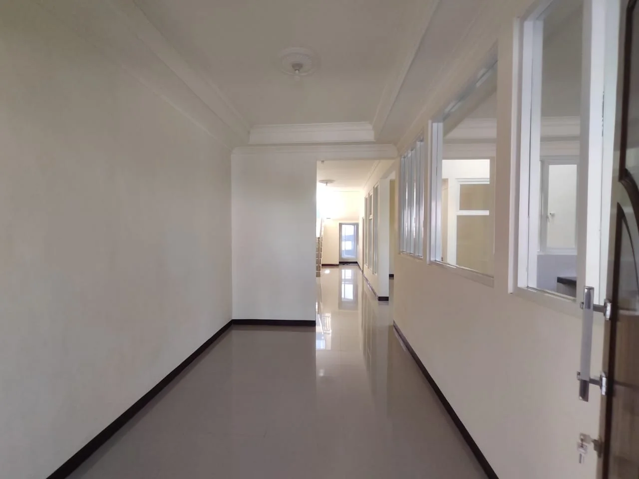 Dijual Rumah Bagus Siap Huni di Kalijudan Surabaya Timur - Thumbnail 3