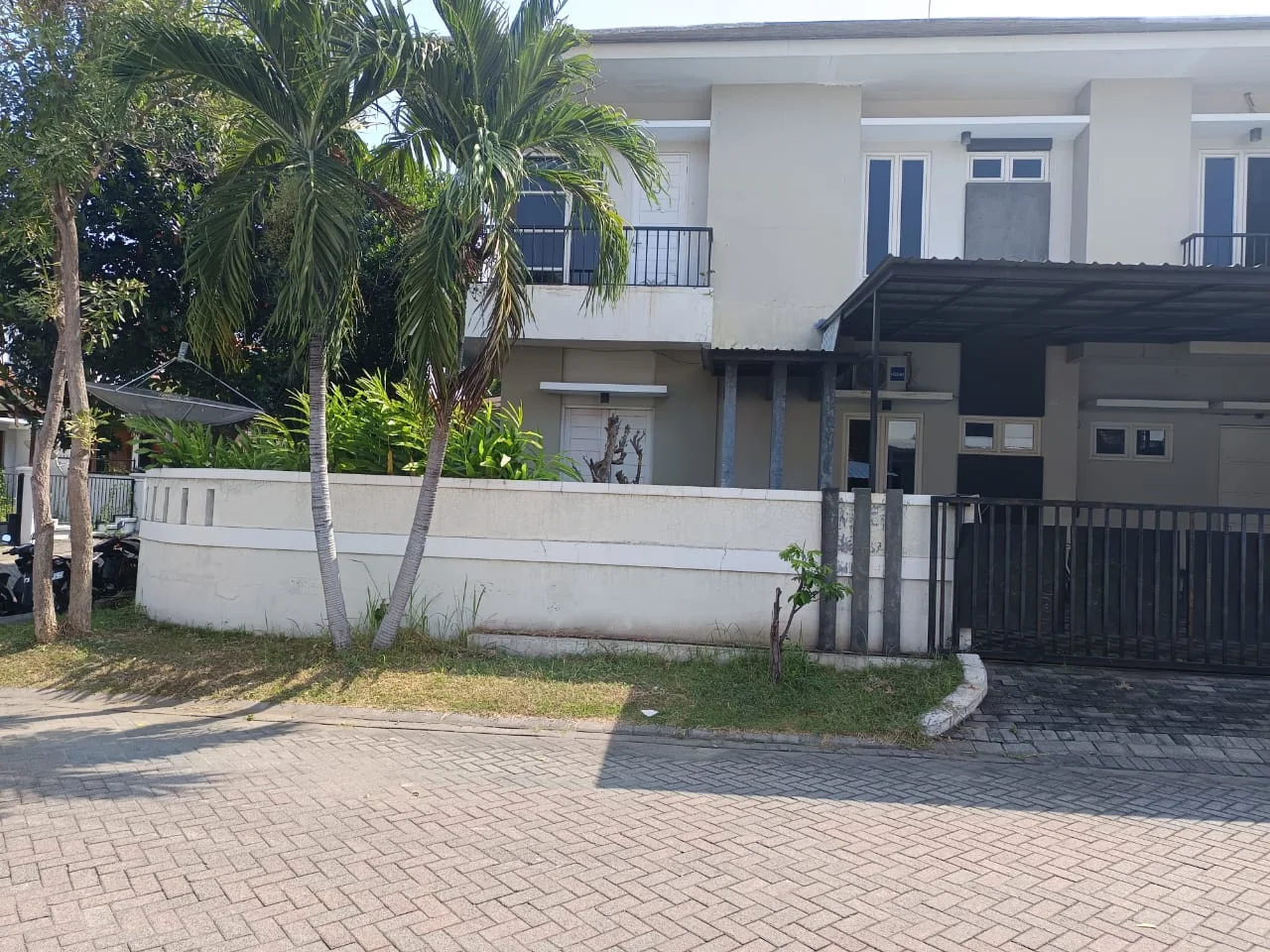 Dijual-Rumah-Siap-Huni-Citraland-Utama-Surabaya-Barat