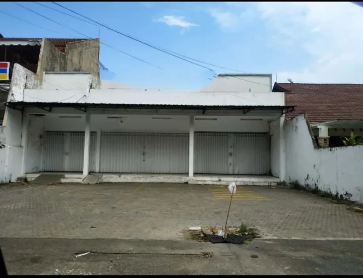 Disewakan Ruko 1 Lantai Murah Strategis Kawasan Komersial Paling Ramai di Raya Jemursari Surabaya Selatan