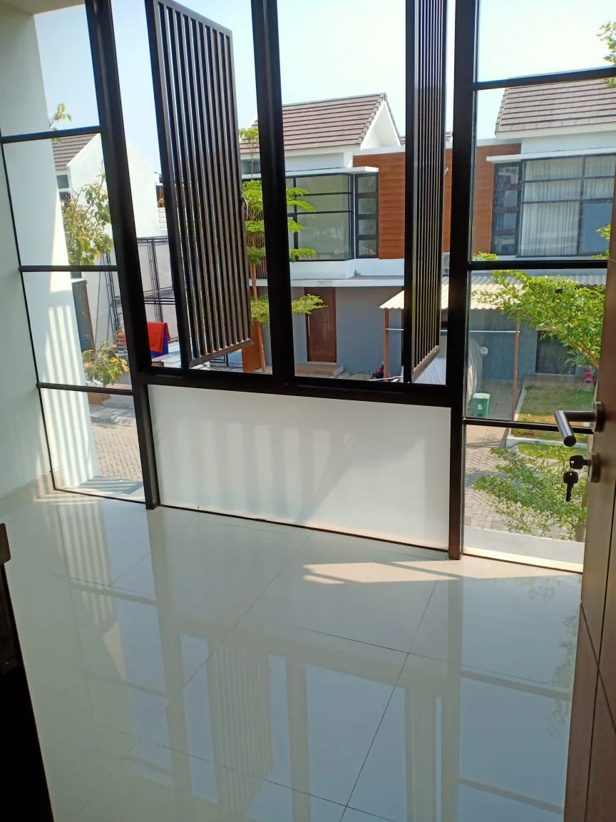 Jual Rumah Murah 2 Lantai Strategis di Shoji Land Candi Sidoarjo - Thumbnail 4