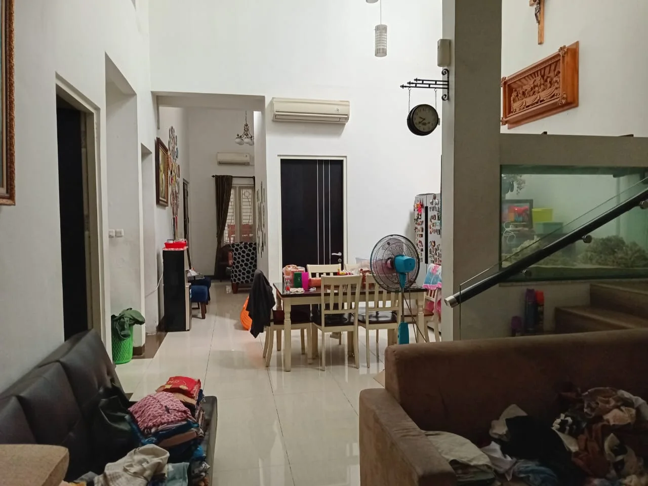 Jual Rumah 2 Lantai Full Furnished di Graha Tirta Waru Sidoarjo - Thumbnail 2