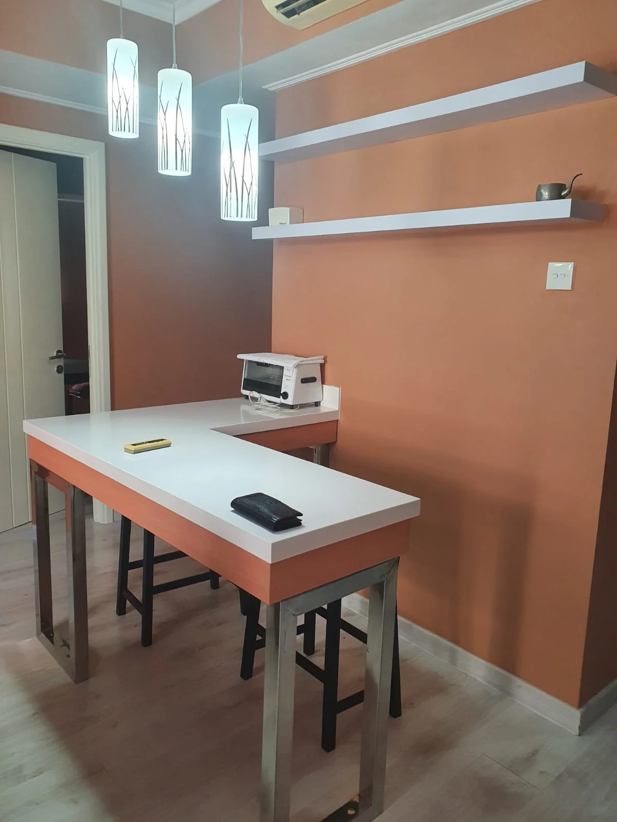 Jual-Apartemen-di-Waterplace-3-BR-Full-Furnish-Murah-Strategis