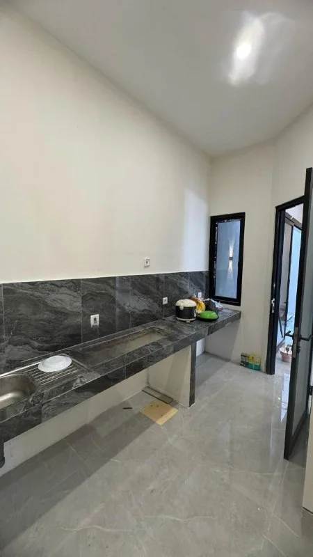 Dijual-Rumah-BARU-GRESS-di-Citraland-Woodland-Surabaya-Barat